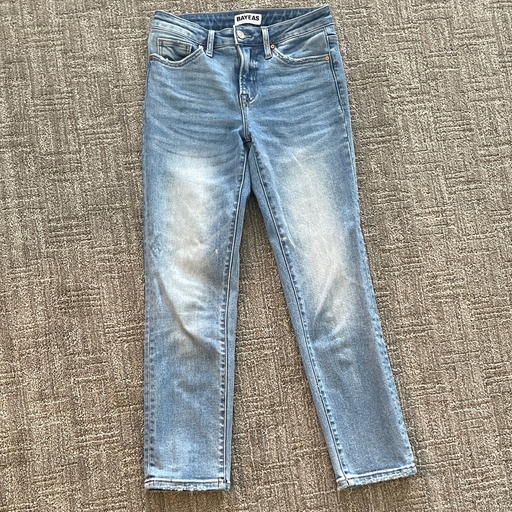 Bayseas High Rise Slim Straight Jean
